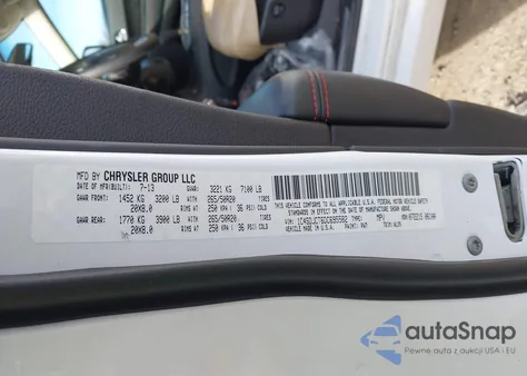 2013 Dodge Durango R/T z USA, uszkodzony, nr VIN 1C4SDJCT6DC695582